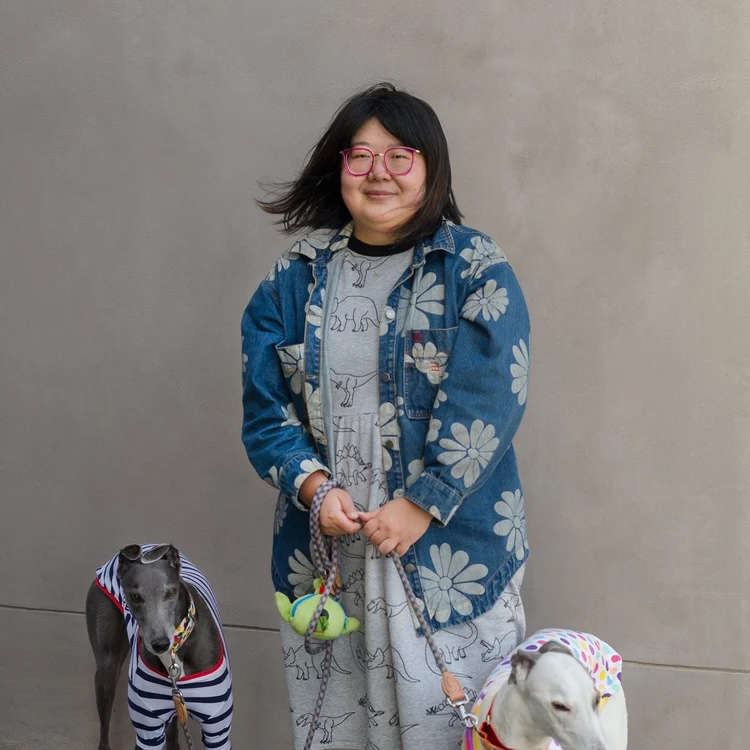 A photograph of Sophia Cai